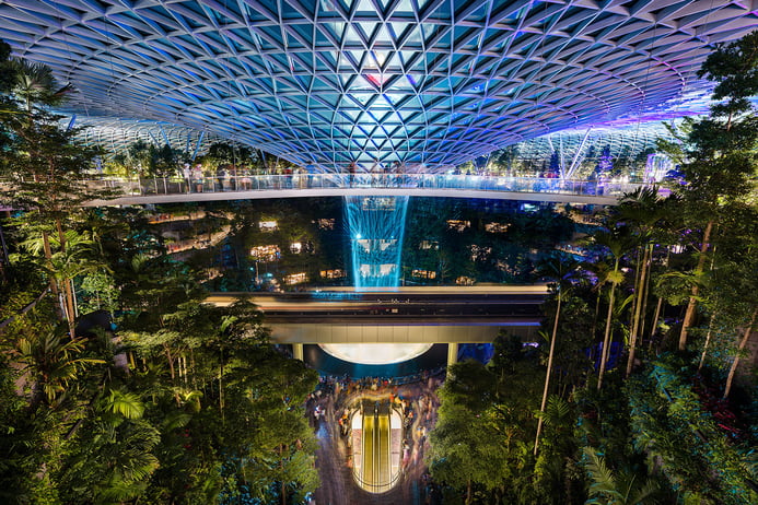 Best Singapore travel blogs by EHL study abroad students