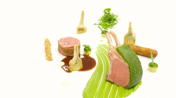 Les recettes du Chef du Berceau des Sens, Cédric Bourassin sont incontournables et publiées sur le site de Gault & Millau. 