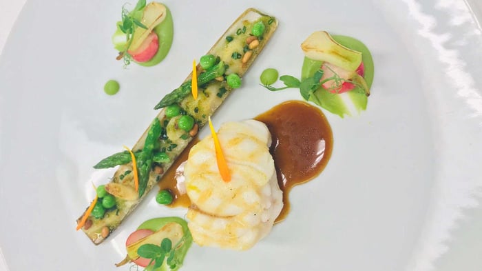 Recipes of Cédric Bourassin, Chef of the Berceau des Sens, can be discovered on the Gault et Millau website.