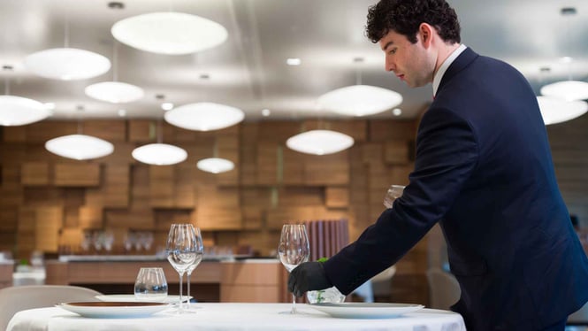 Master the Basics of Table Setting