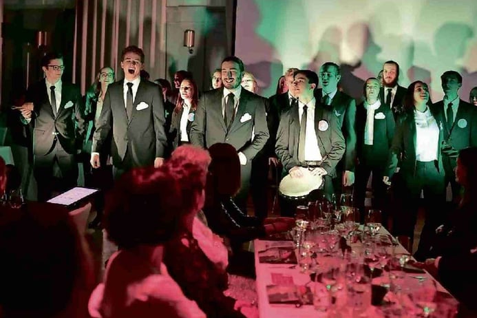 Chorical Dinner Show