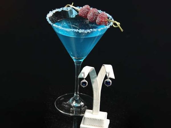 Relish yourself with Sapphire Martini 