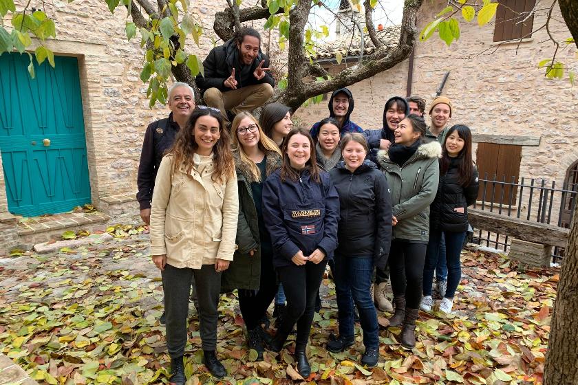 students of EHL campus passugg on a truffle excursion in Italy