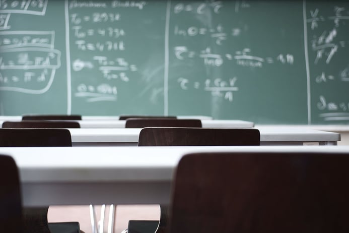 As the US higher education system is going through a crisis, are fee prices the real problem with education? 