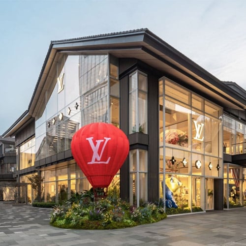 Louis Vuitton restaurant in China