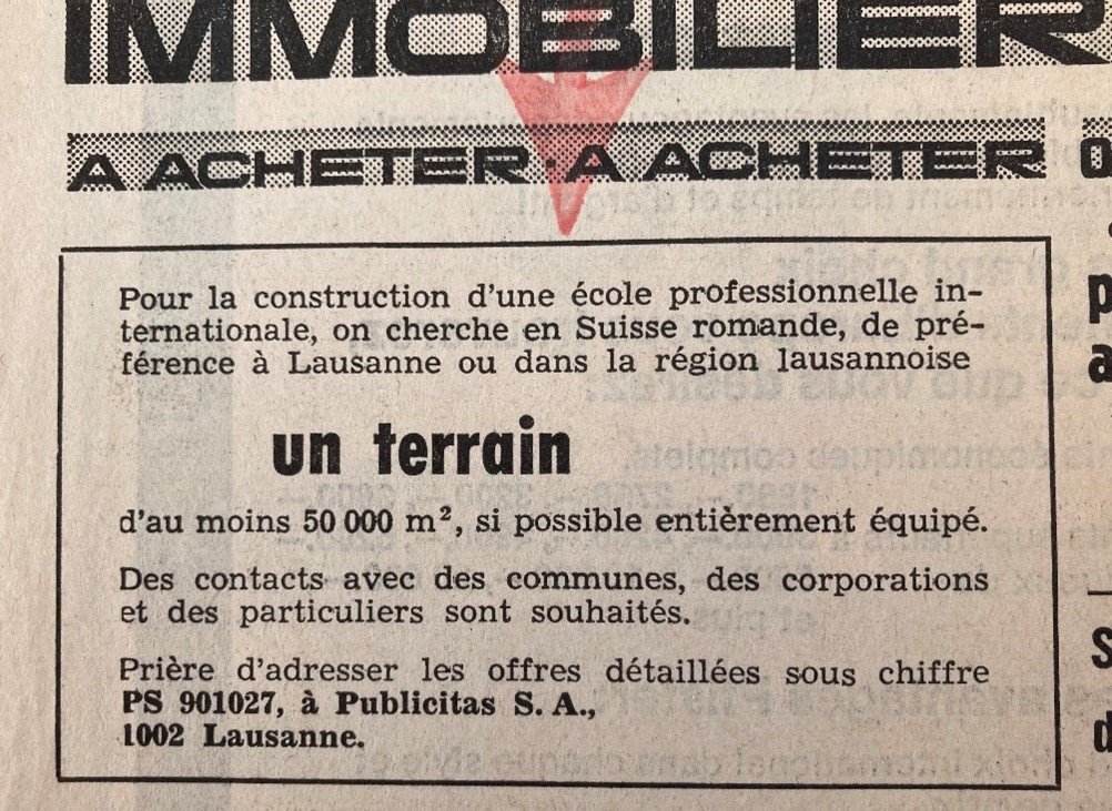 Lannonce de recherche de terrain dans le journal