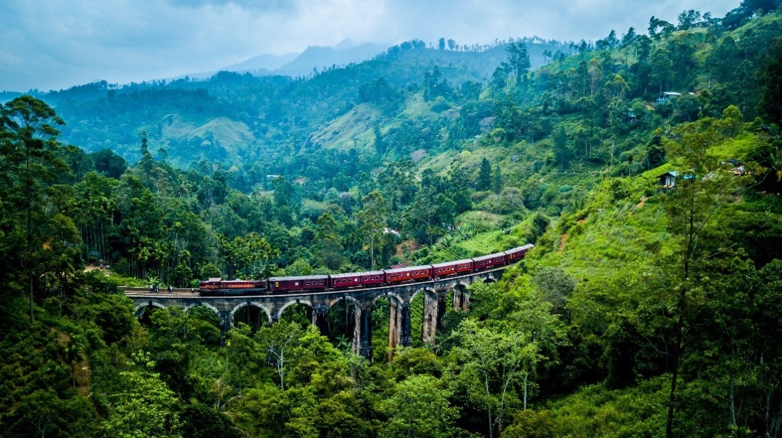 Nine Arch Bridge Sri Lanka