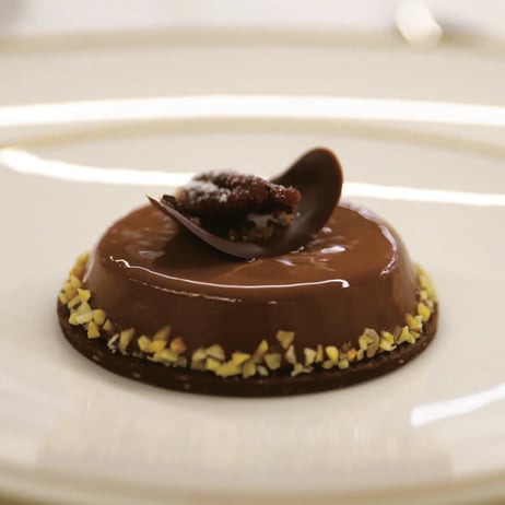 This Chocolate Tart Recipes Will Reconcile You with Vegan