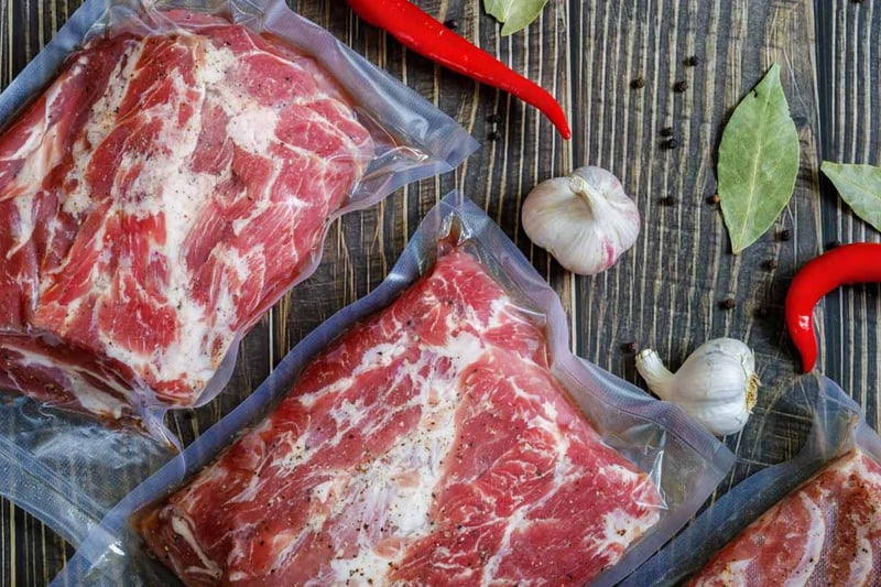 Cuisson des steaks de boeuf sous vide