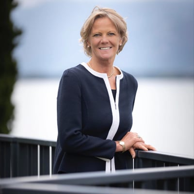 Dr Suzanne Godfrey