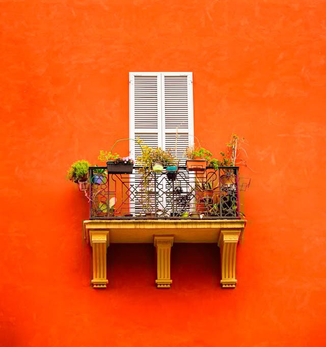 balcony-shutter-orange-wall