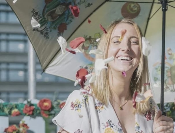 Lina Brunner hat nach der HoKo Lehre international gearbeitet