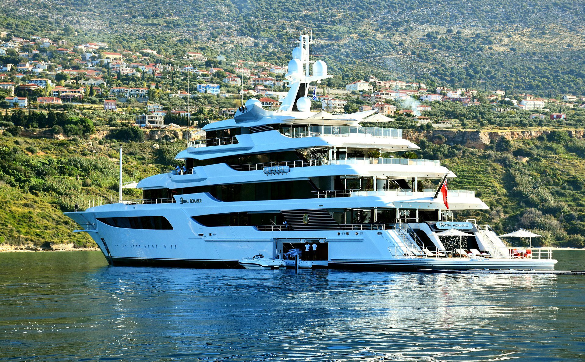 Royal Romance yacht