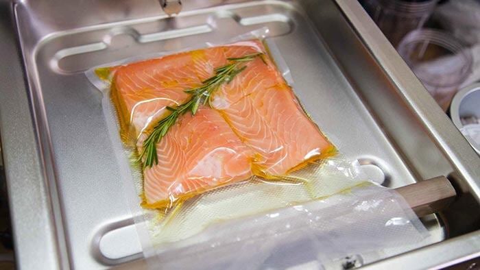 sous-vide-cooking-salmon