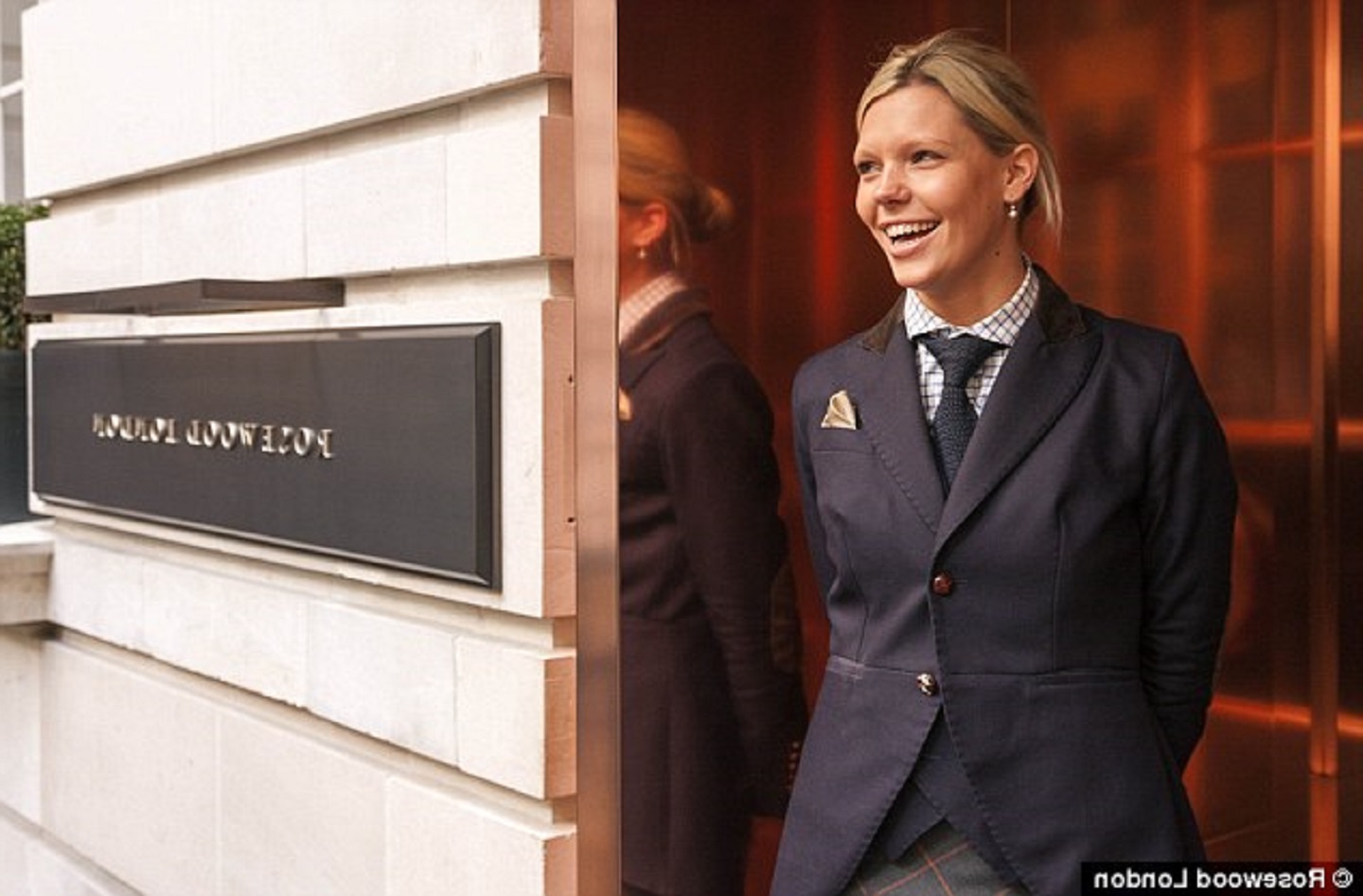 The fashion world conquers hotels by designing staff uniforms