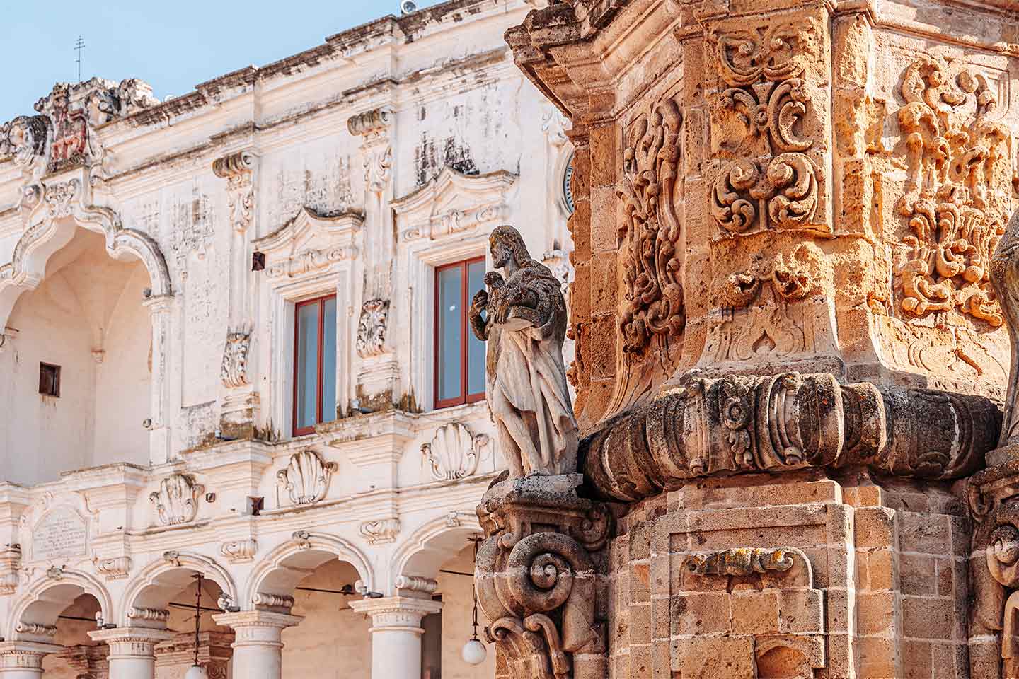 architecture in the old town of Nardò
